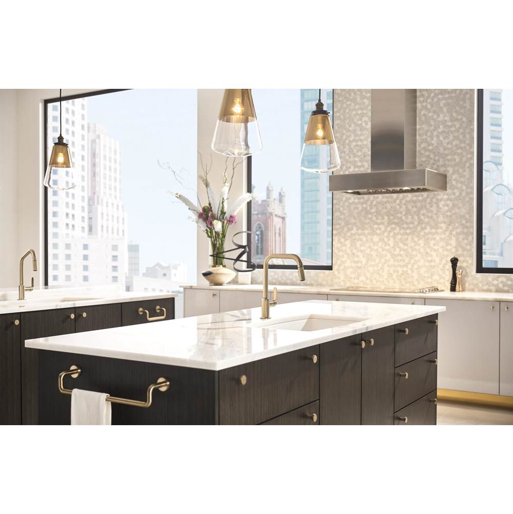 Litze SmartTouch Pull-Down Kitchen Faucet with Square Spout and Industrial Handle