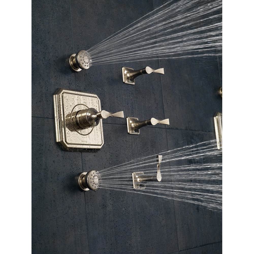 Universal Showering Touch-Clean Round Body Spray