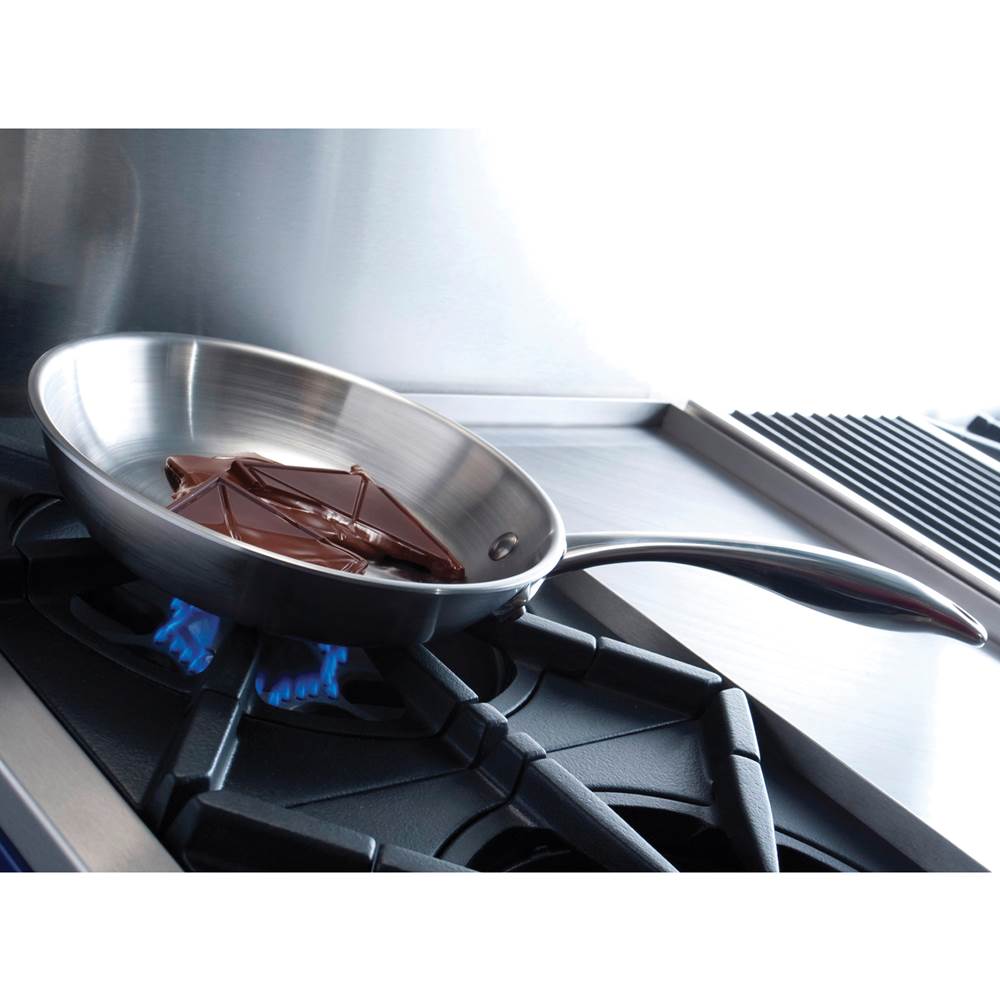 48'' Nova (Rnb) Range - (6) Burners With 12'' Griddle