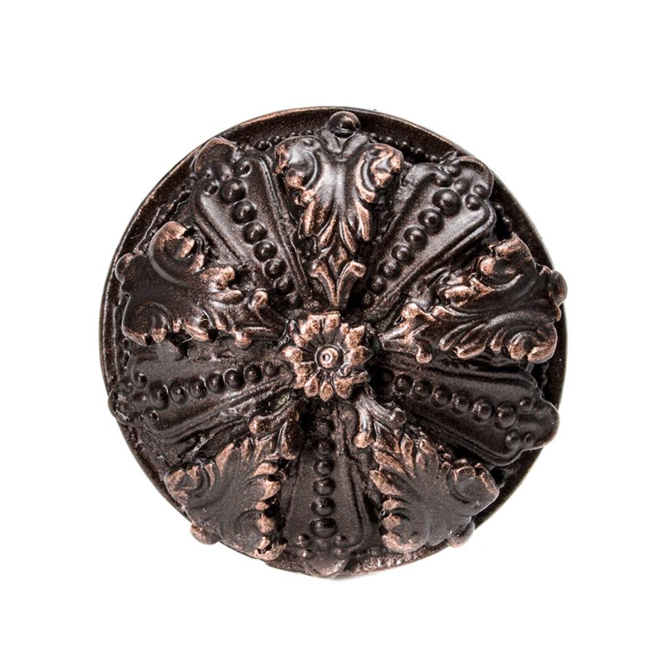 Acanthus Med Knob Renaissance Style With Feather Scroll Foot