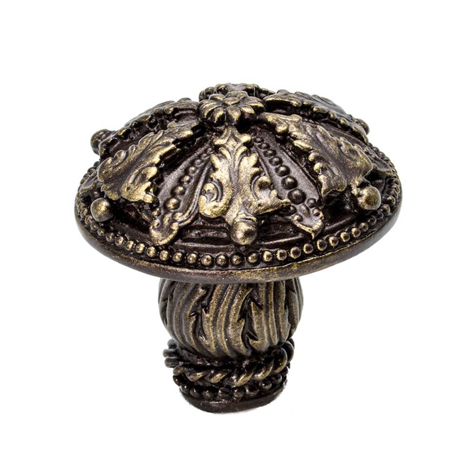 Carpe Diem Hardware - Acanthus Med Knob Renaissance Style With Feather Scroll Foot - Antique Brass