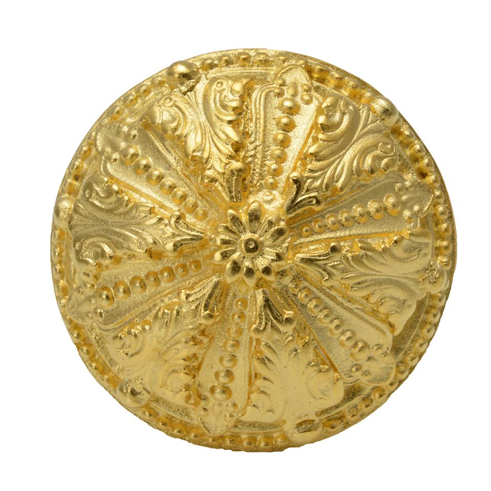 Acanthus Large Knob Renaissance Style With Feather Scroll Foot
