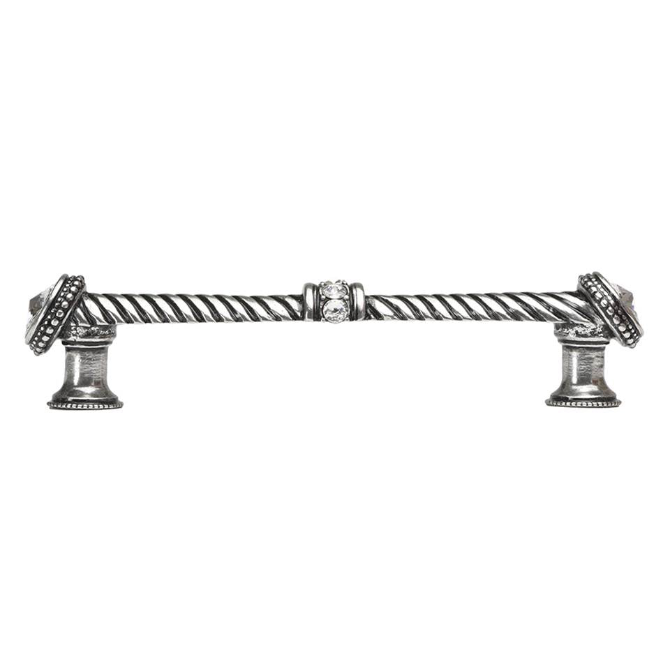 Carpe Diem Hardware - Charlemagne 18'' O.C. Approx w/ 1/2'' Smooth Center Long Pull w/ Large Fleur De Lys - Antique Brass