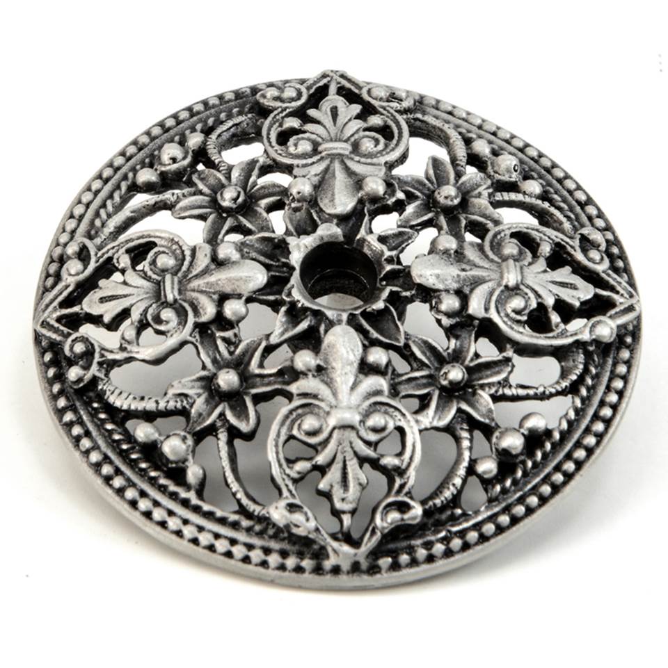 Carpe Diem Hardware - Juliane Grace Escutcheon w/ Florets - Soft Gold