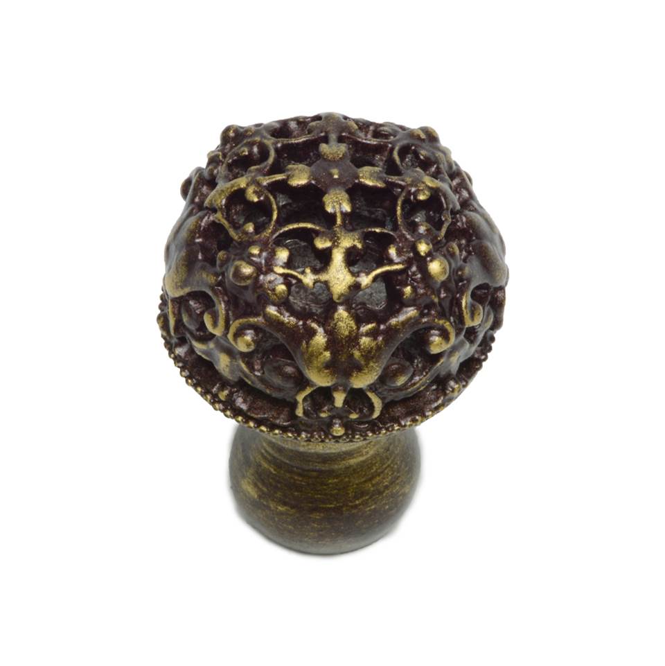 Juliane Grace Medium Knob Full Round