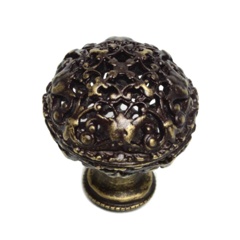 Juliane Grace Large Knob Full Round