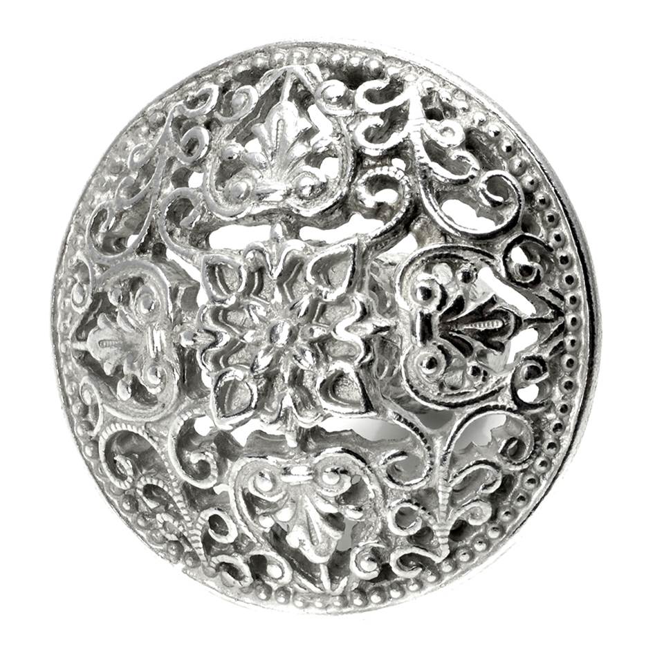Juliane Grace Large Knob