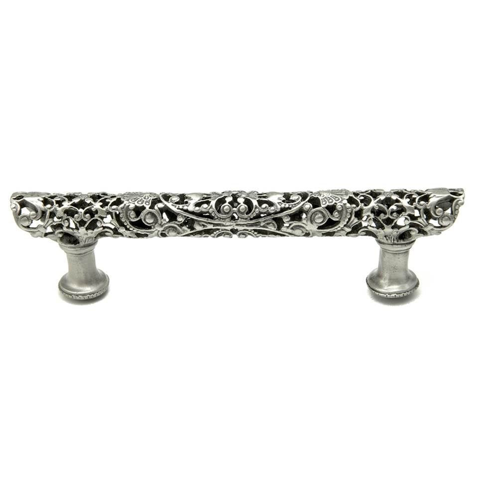 Carpe Diem Hardware - Juliane Grace 4'' O.C. Pull In Satin. - Satin