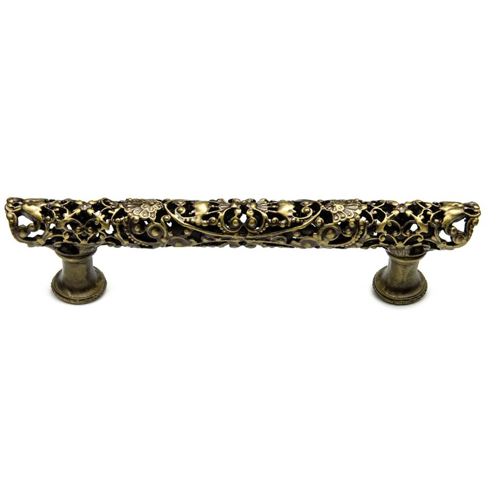 Carpe Diem Hardware - Juliane Grace 4'' O.C. Pull In Antique Brass. - Antique Brass