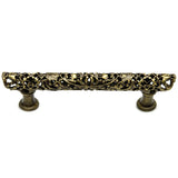 Carpe Diem Hardware - Juliane Grace 4'' O.C. Pull In Antique Brass. - Antique Brass