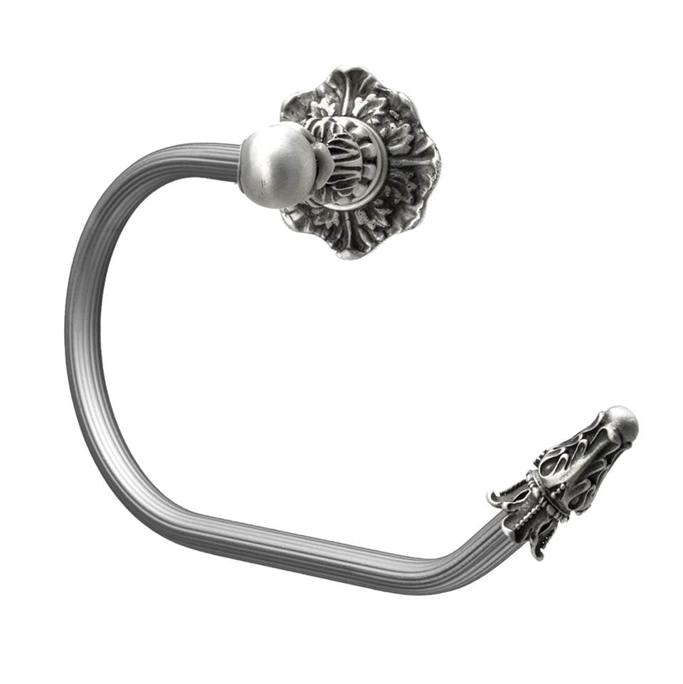 Acanthus Swing Tissue Reeded Ring Right Renaissance Style