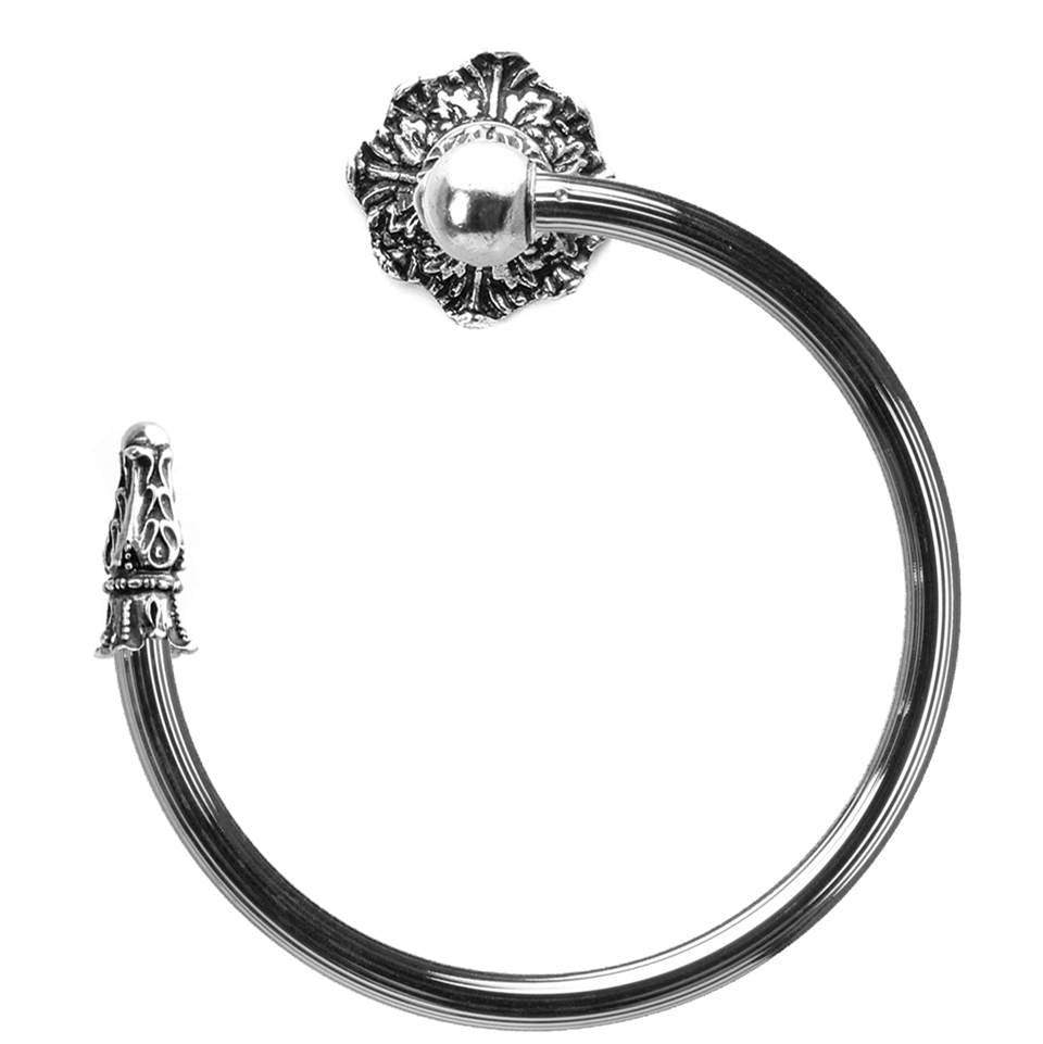 Carpe Diem Hardware - Acanthus Swing Towel Reeded Ring Right Renaissance Style - Chalice