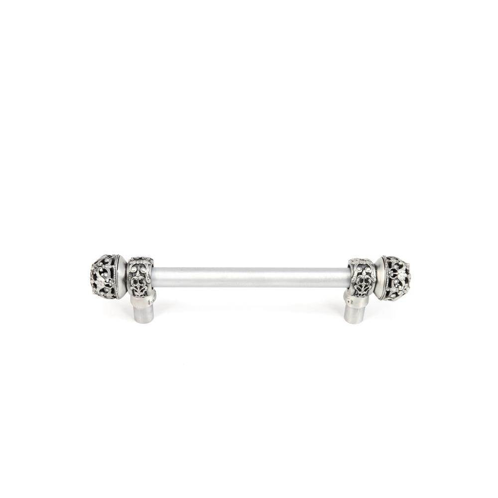 Carpe Diem Hardware - Juliane Grace 6'' O.C. Approx w/ 1/2'' Smooth Center Long Pull Small Finial - Chalice
