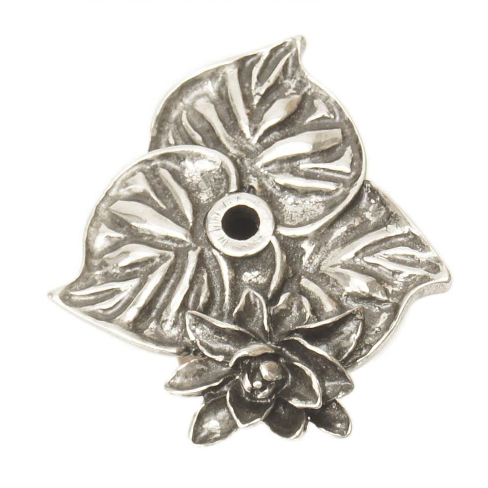 Carpe Diem Hardware - Carpe Diem 2548-9 In The Garden Chalice Triple Lily Pad Back Plate - Chalice
