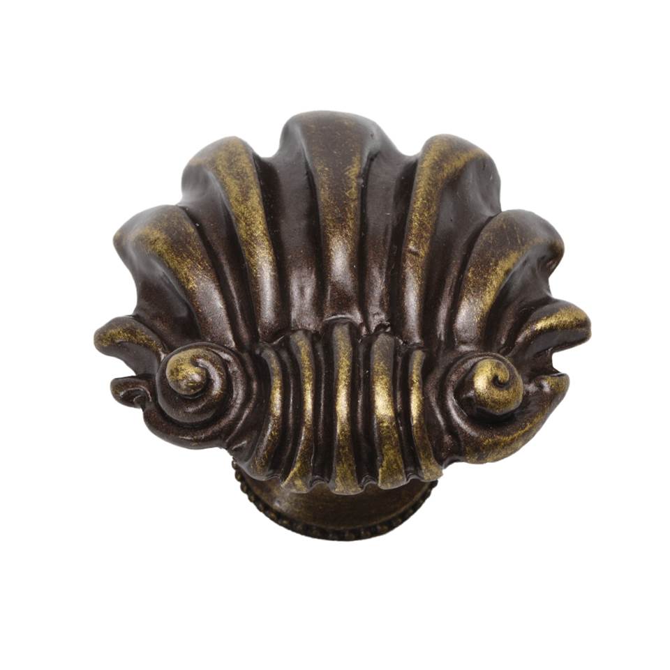 Carpe Diem Hardware - Aphrodite Large Shell Knob - Antique Brass