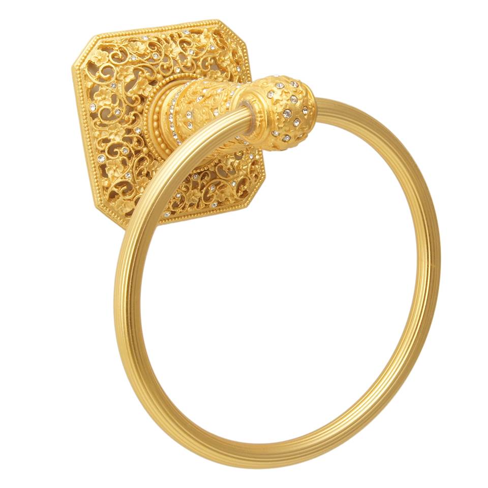 Juliane Grace Full Swing Towel Reeded Ring With Swarovski Clear Crystals
