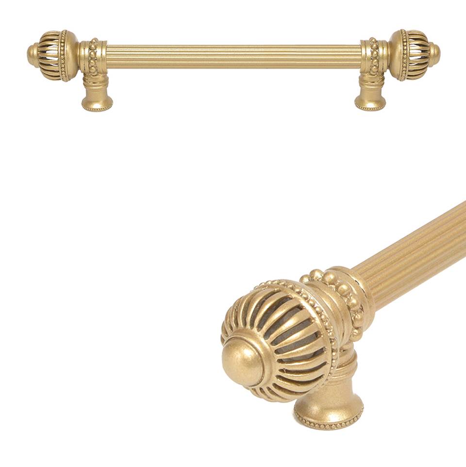 Carpe Diem Hardware - Cricket Cage 9'' O.C. (Approximately) With 5/8'' Reeded Center Long Pull Large Finial In Soft Gold. - Soft Gold