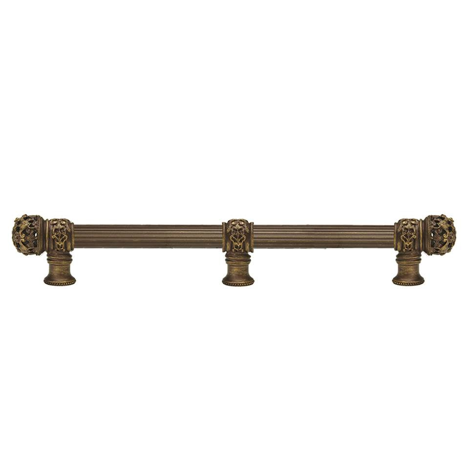 Carpe Diem Hardware - Juliane Grace 18'' O.C. (Approximately) With 5/8'' Reeded Center Long Pull and Center Brace Small Finial In Antique Brass. - Antique Brass