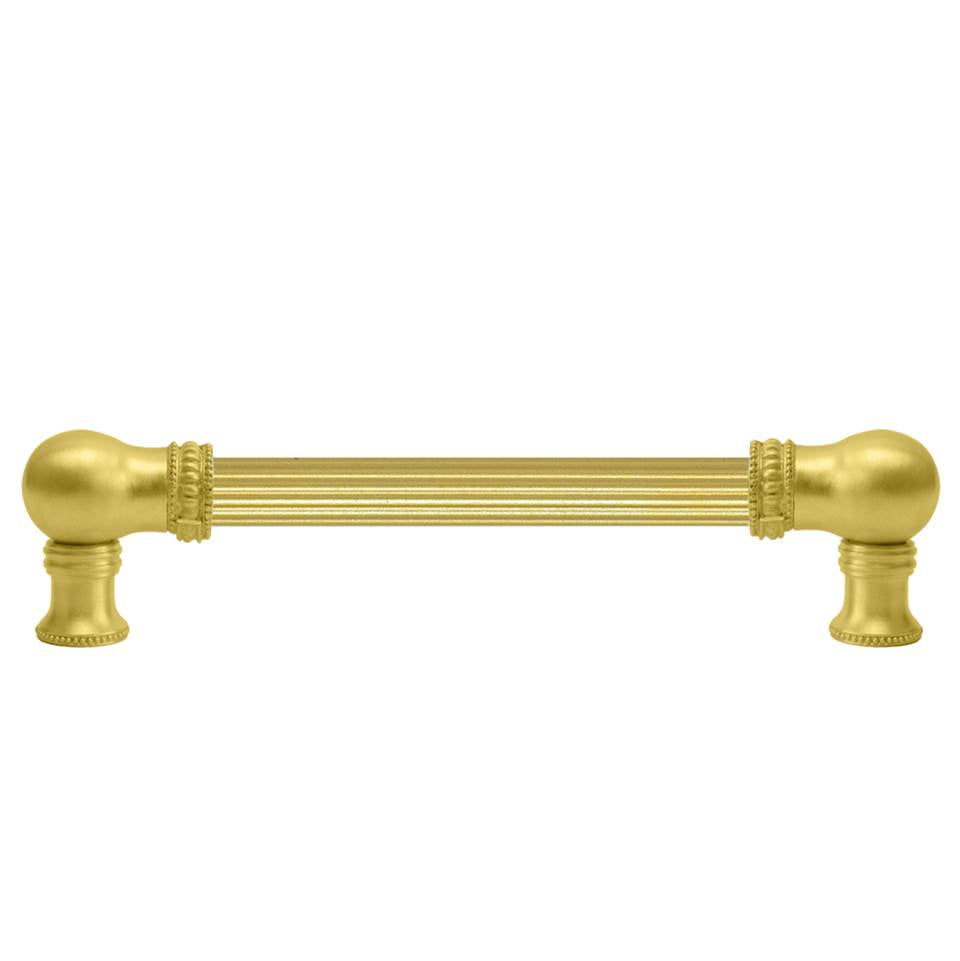 Carpe Diem Hardware - Classic 6'' O.C. Approx w/ 5/8'' Reeded Center Long Pull - Antique Brass