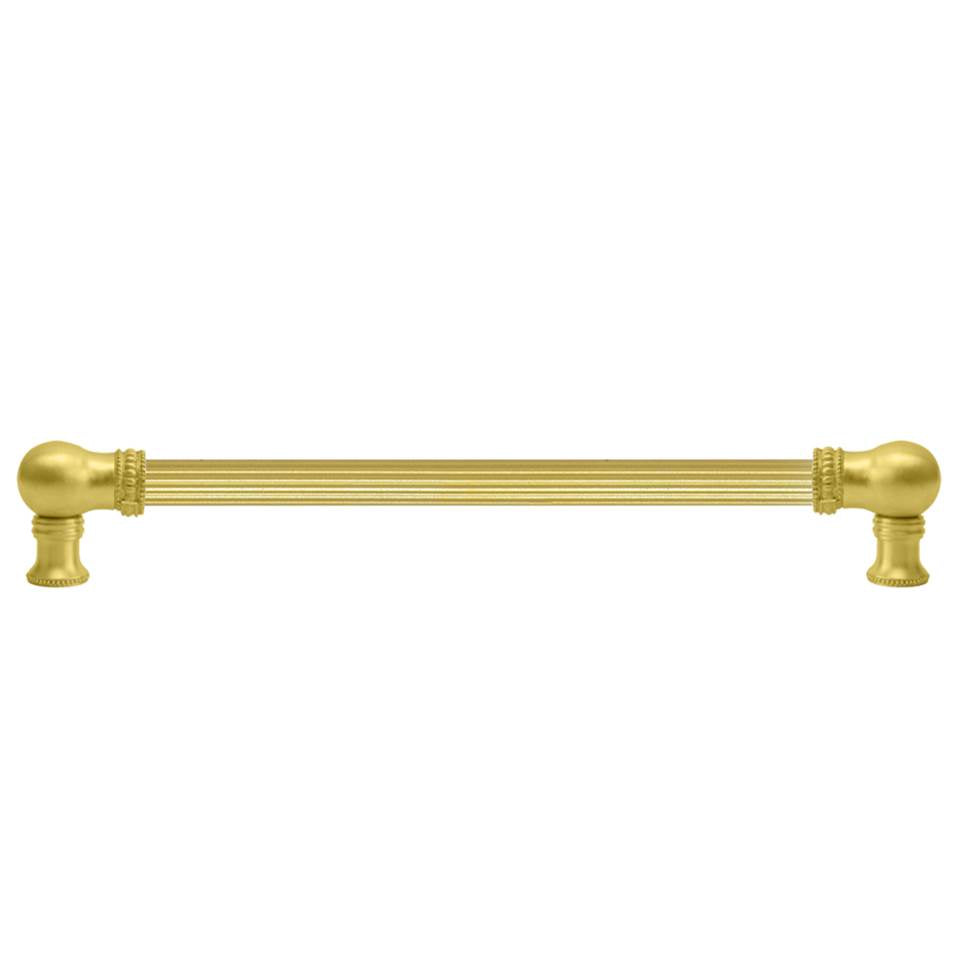 Carpe Diem Hardware - Classic 18'' O.C. Approx w/ 5/8'' Reeded Center Long Pull - Antique Brass