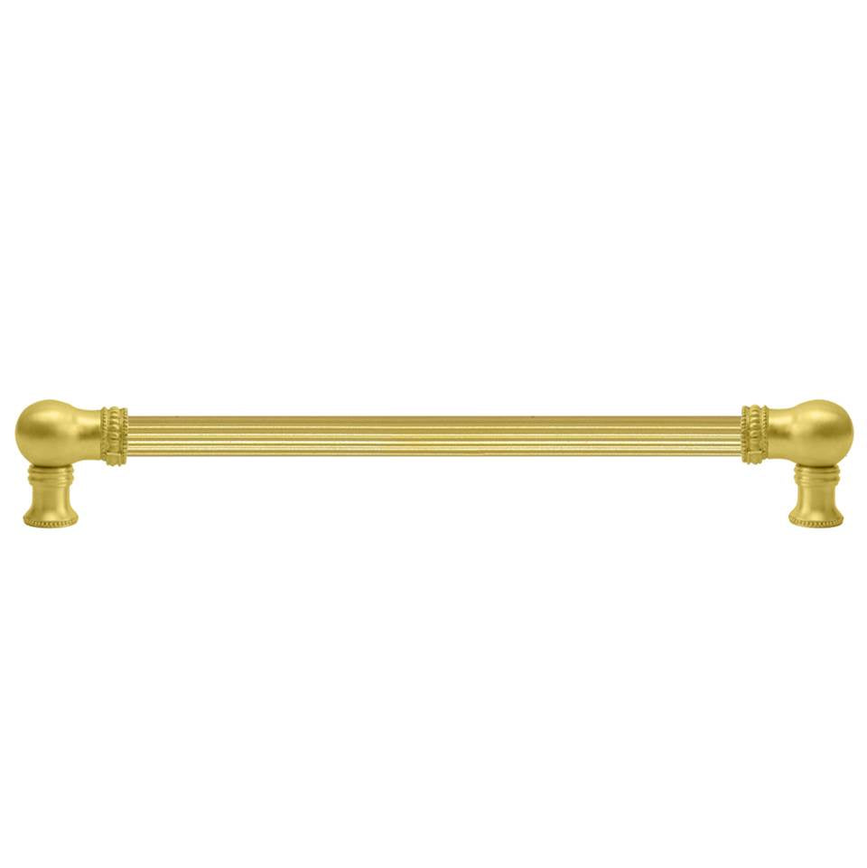 Carpe Diem Hardware - Classic 22'' O.C. Approx w/ 5/8'' Reeded Center Long Pull - Antique Brass