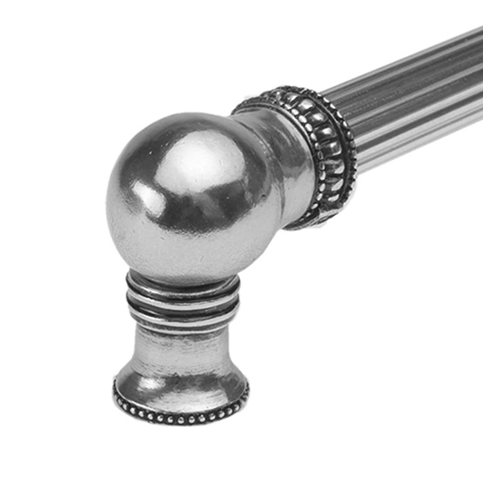 Classic 12'' O.C. Approx w/ 5/8'' Reeded Center Long Pull w/ Center Brace