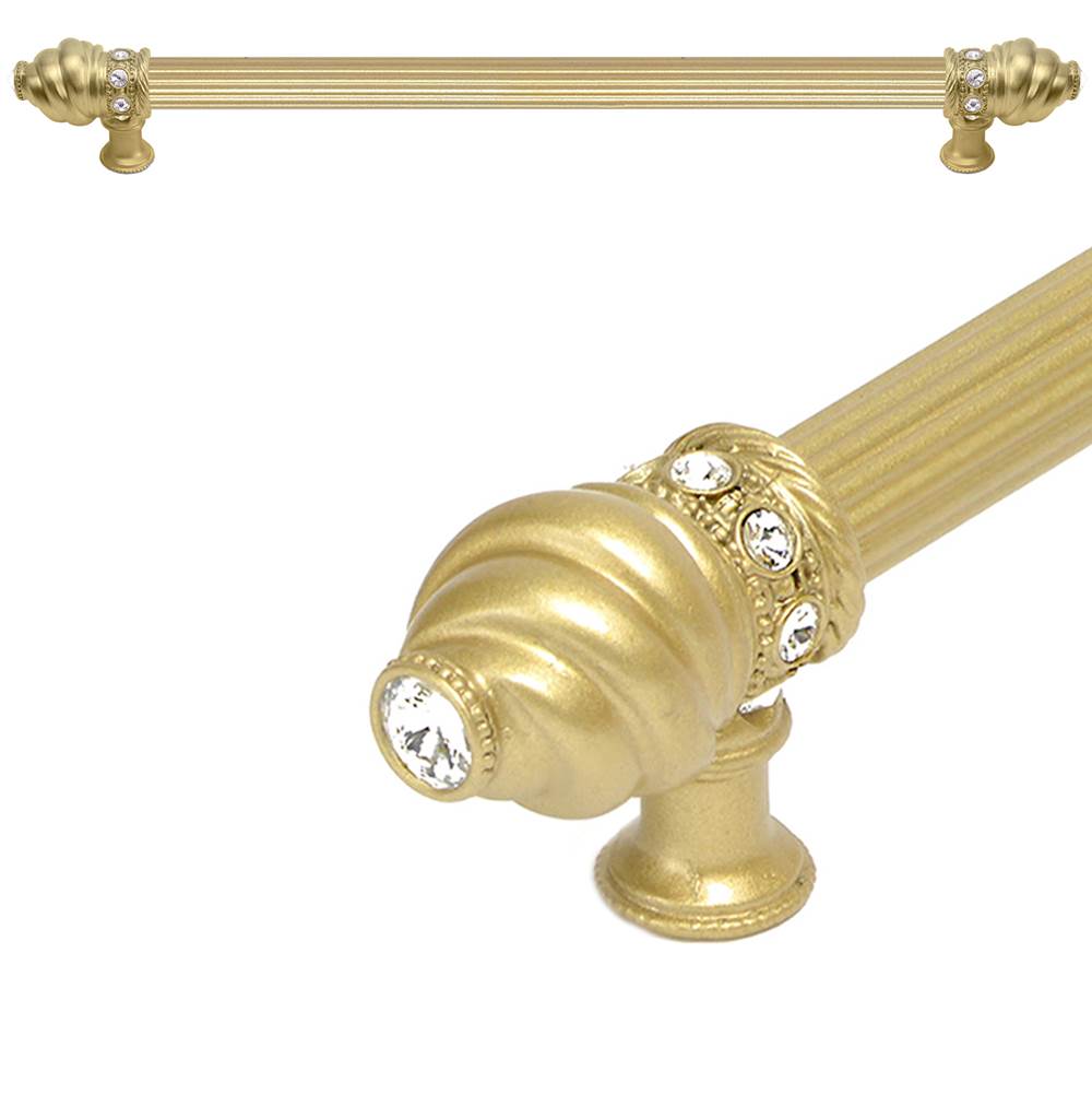 Carpe Diem Hardware - Cache 22'' O.C. (Approximately) With 5/8'' Reeded Center Long Pull With 16 Rivoli Swarovski Clear Crystals In Soft Gold - Soft Gold