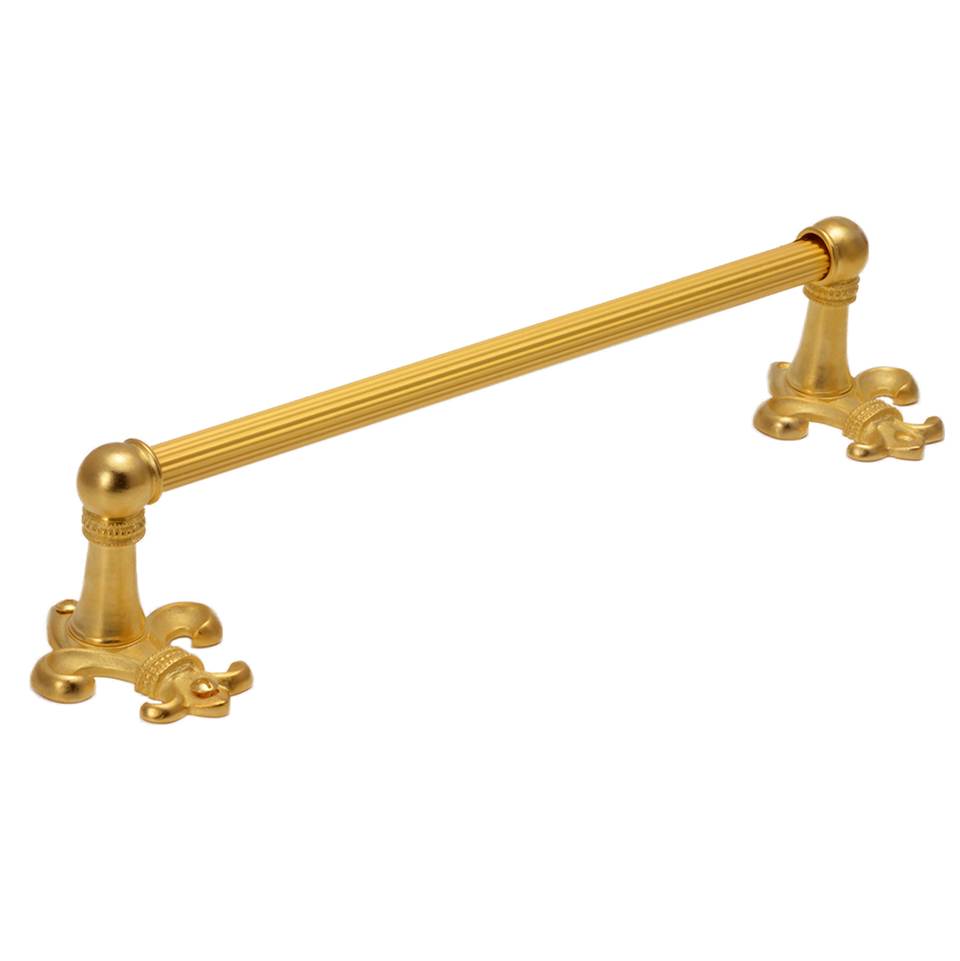Carpe Diem Hardware - Charlemagne 32'' O.C (Approximately) Towel Bar With 5/8'' Reeded Center - Gilded Mercury