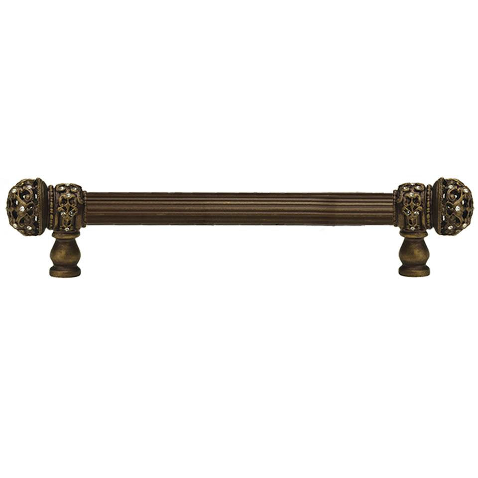 Carpe Diem Hardware - Juliane Grace 6'' O.C. (Approximately) With 5/8'' Reeded Center Long Pull Small Finial With Clear Swarovski Crystals In Antique Brass. - Antique Brass