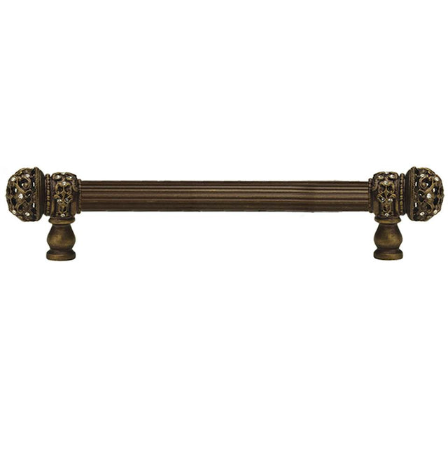 Carpe Diem Hardware - Juliane Grace 6'' O.C. (Approximately) With 5/8'' Reeded Center Long Pull Small Finial With Clear Swarovski Crystals In Antique Brass. - Antique Brass