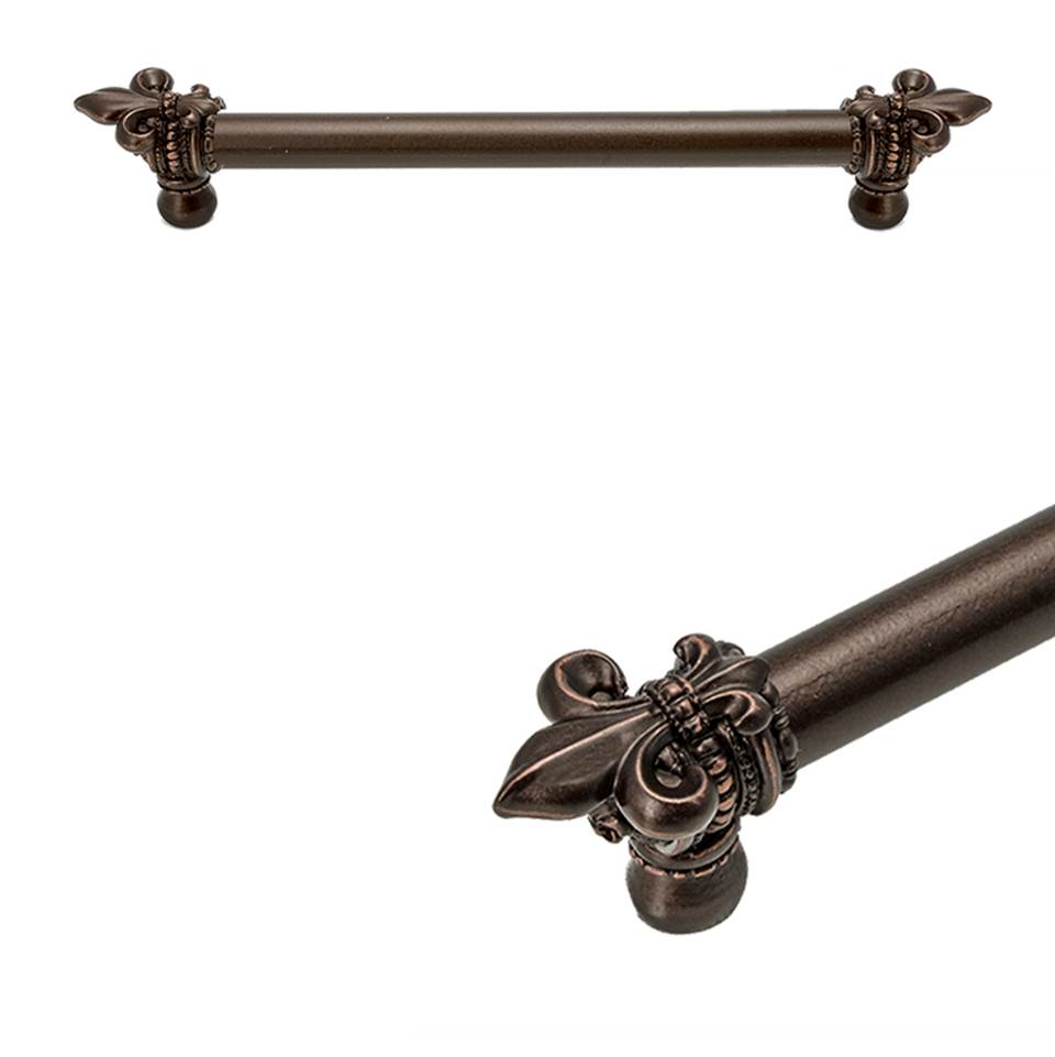 Carpe Diem Hardware - Charlemagne 9'' O.C. Approx w/ 5/8'' Smooth Center Long Pull w/ Large Fleur De Lys - Chalice