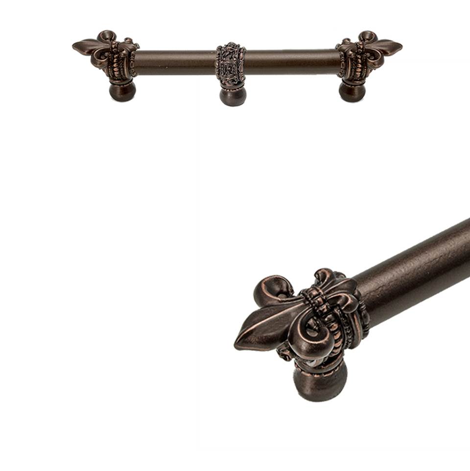 Carpe Diem Hardware - Charlemagne 6'' O.C. (Approximately) With 5/8'' Smooth Center Long Pull With Large Fleur De Lys With Center Brace - Oil Rubbed Bronze
