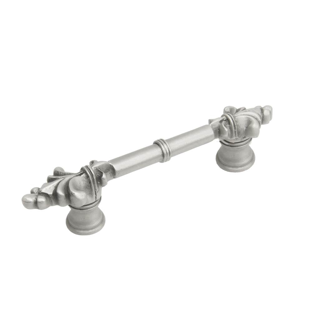 Charlemagne Classic 3'' O.C. Pull w/ Small Fleur De Lys On Ends