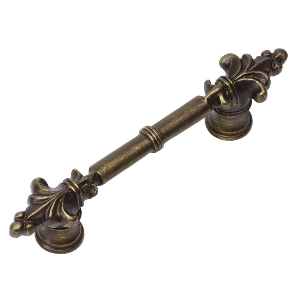 Carpe Diem Hardware - Charlemagne Classic 3'' O.C. Pull With Small Fleur De Lys On Ends In Antique Brass. - Antique Brass
