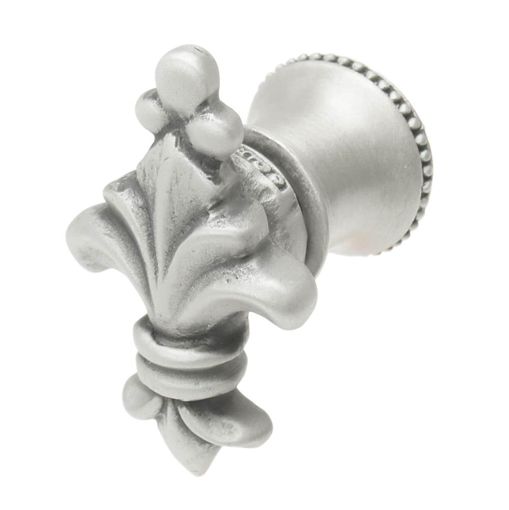 Charlemagne Classic Large Knob