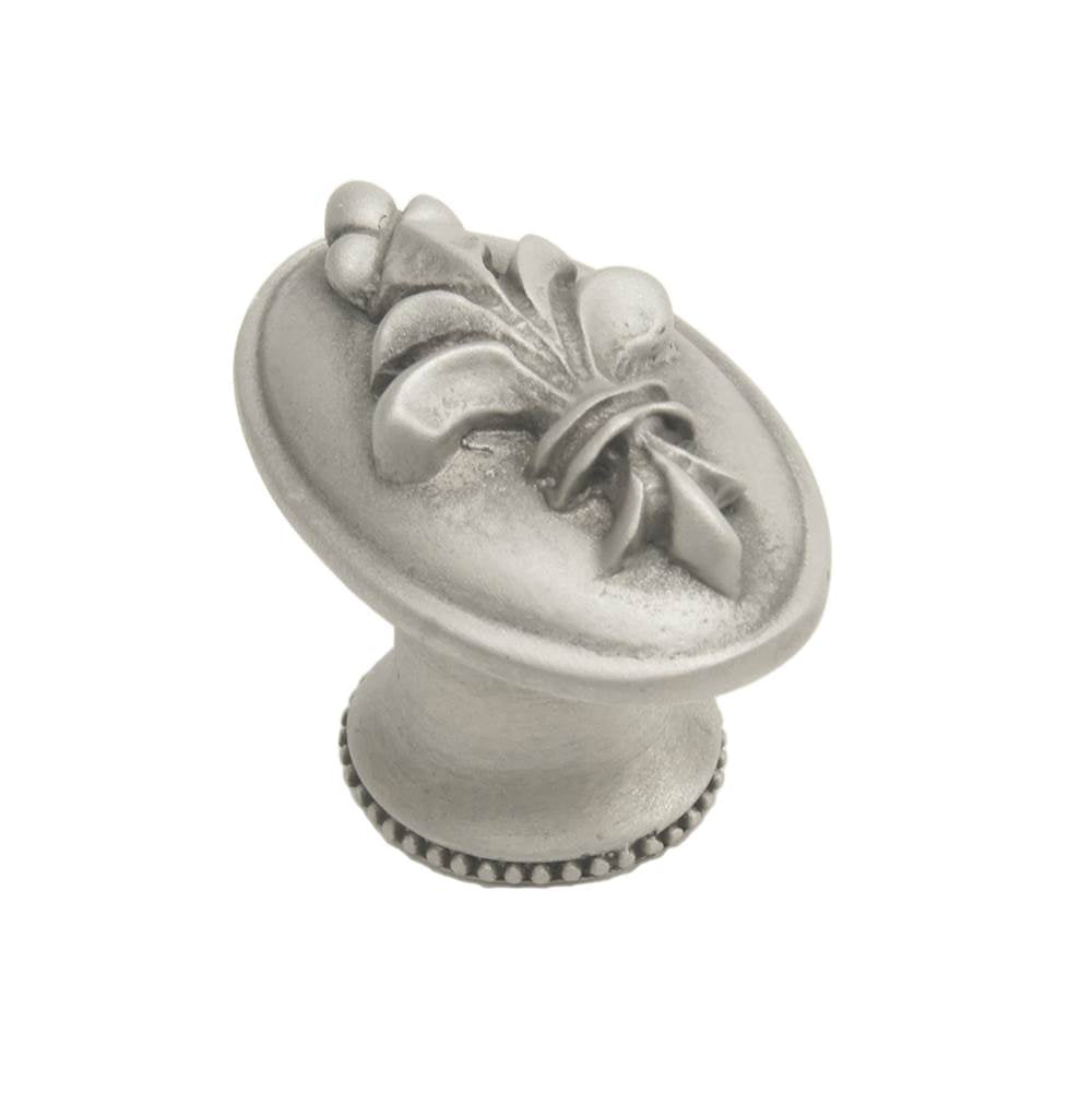 Charlemagne Oval Knob