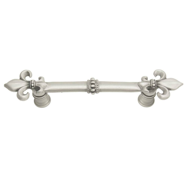 Carpe Diem Hardware - Charlemagne 4'' O.C. Pull w/ Large Fleur De Lys - Chrysalis