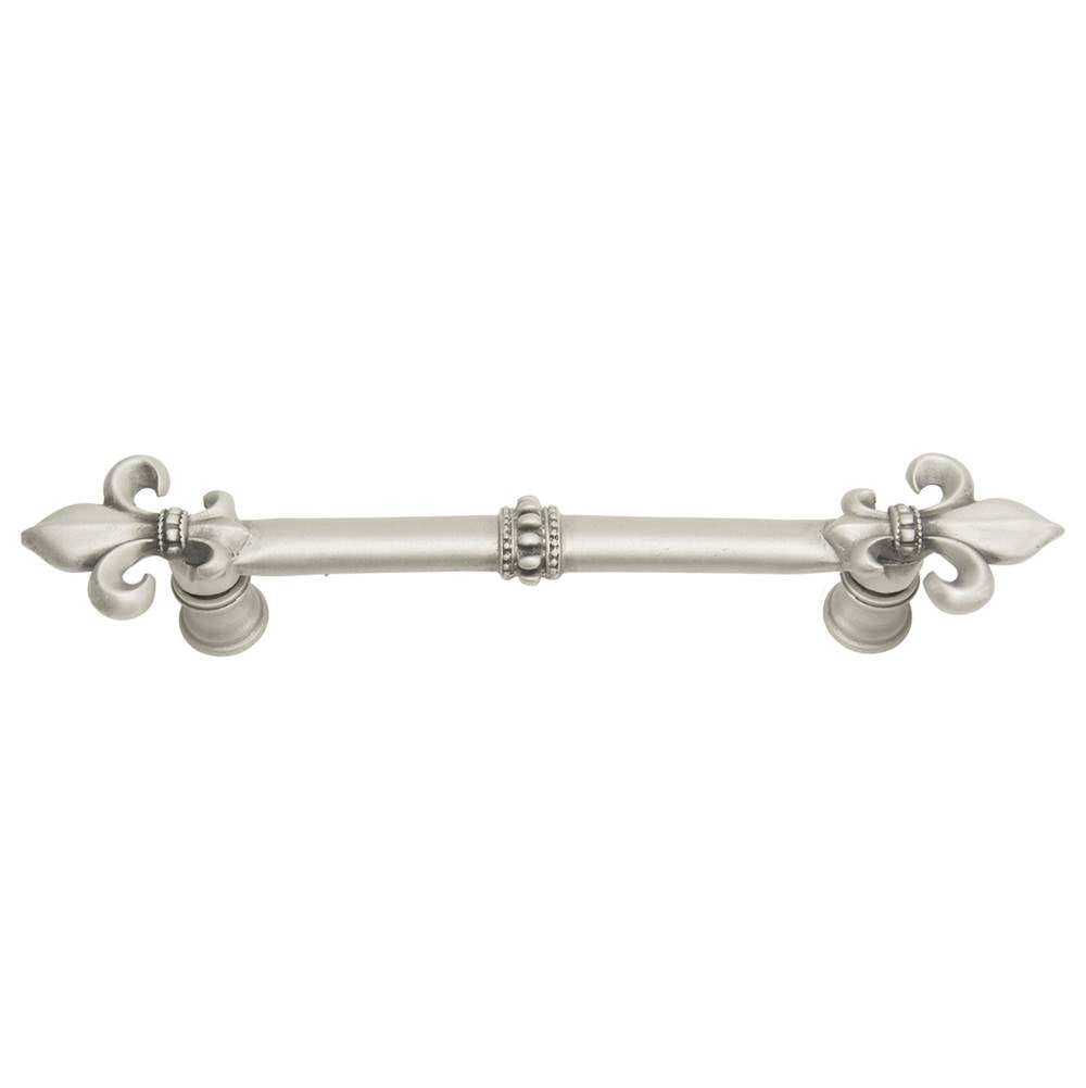Carpe Diem Hardware - Charlemagne 5'' O.C. Pull w/ Large Fleur De Lys - Chrysalis