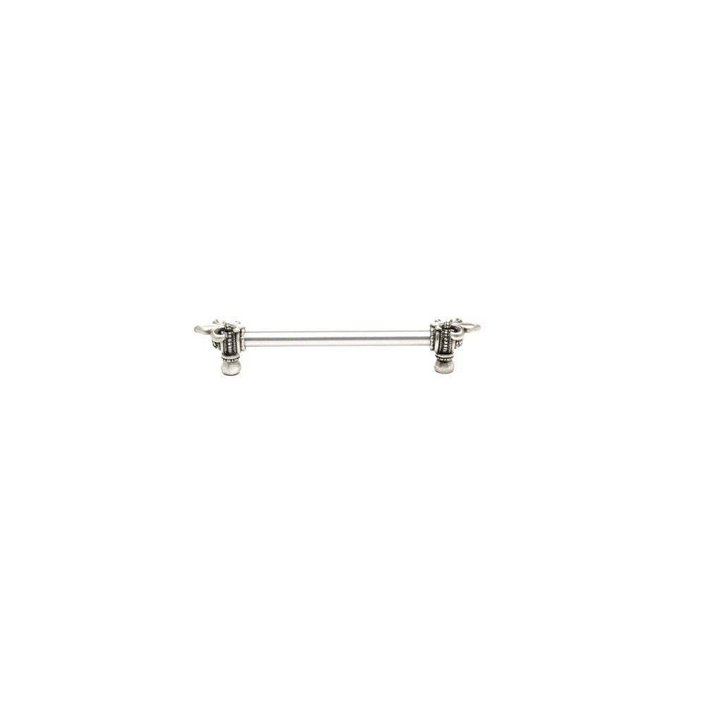 Carpe Diem Hardware - Charlemagne 6'' O.C. Approx w/ 1/2'' Smooth Center Long Pull w/ Large Fleur De Lys - Chalice