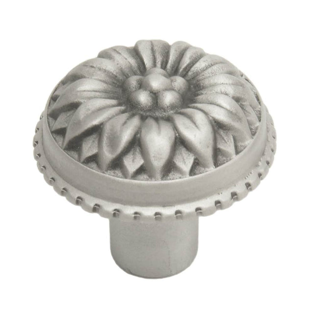 Carpe Diem Hardware - Acanthus Large Knob Rosette Style - Soft Gold