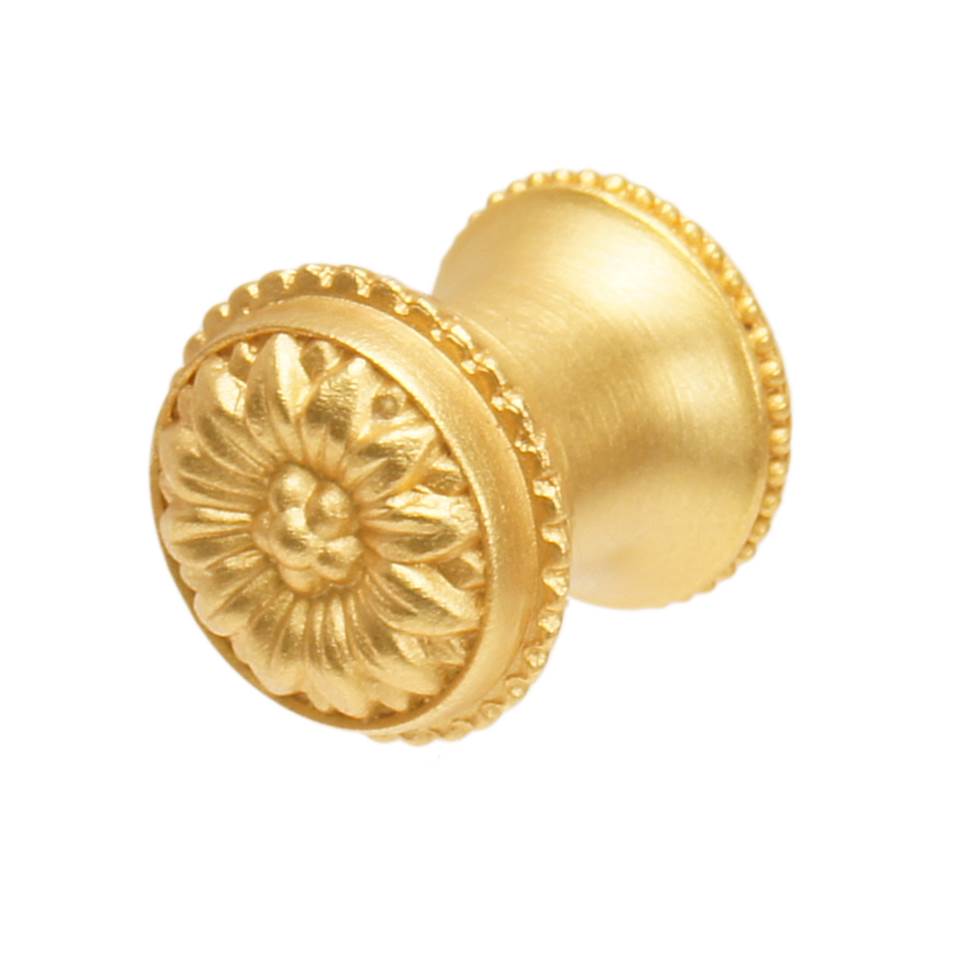 Acanthus Small Knob w/ Flared Foot Rosette Style