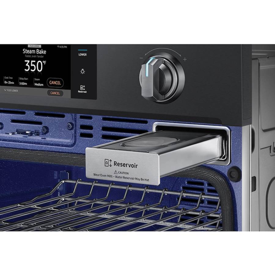 Double Oven, Steam Cooking, Dual Fan True Convection, Spotlight Lighting System, Backlit Touch Controls, Glide Rack (Upper), Wi-Fi, 5.1 cu-ft, 30''