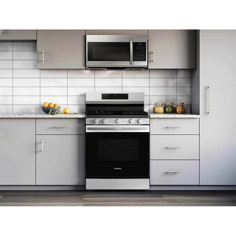 Gas Freestanding with Griddle and Self Clean, 6 cu-ft