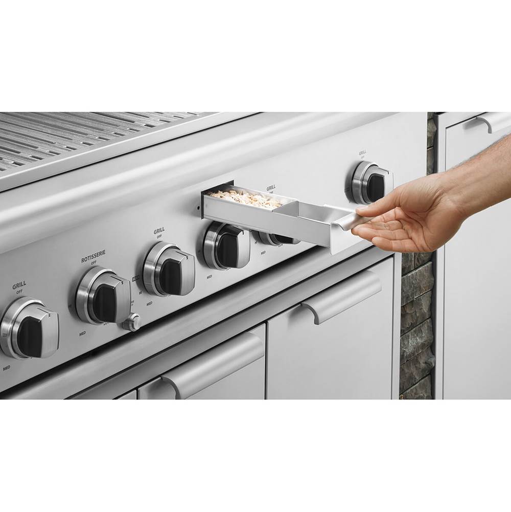 Series 7 Grill with Integrated Side Burners Natural Gas 48''