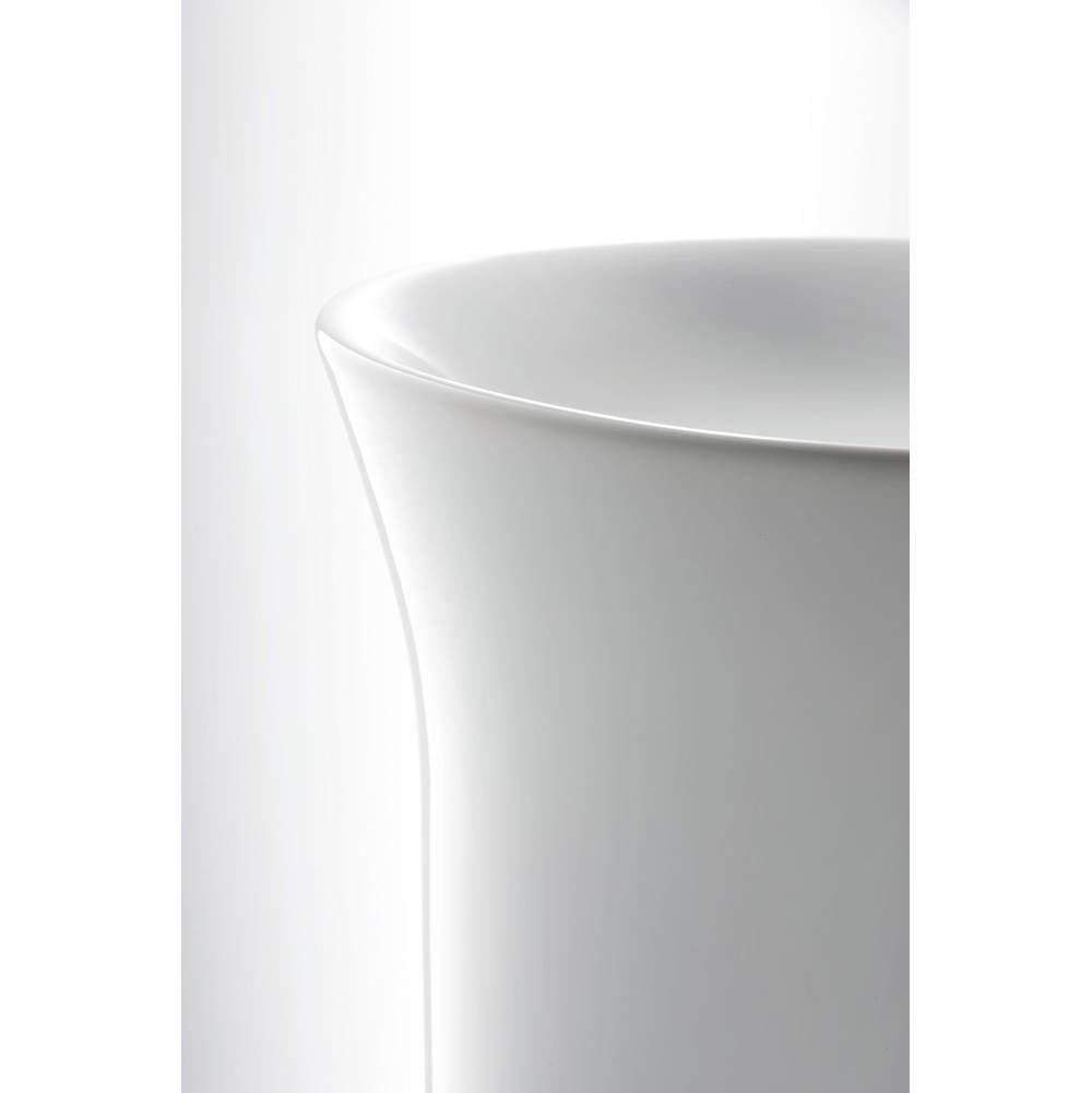 White Tulip Freestanding Washbasin White