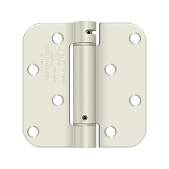 Deltana - 4'' x 4'' x 5/8'' Spring Hinge Benchmark, UL Listed - Prime Coat White