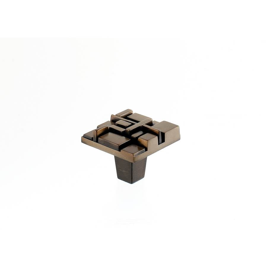 Du Verre - Offset Square Knob 1 1/2 Inch - Antique Brass - Antique Brass