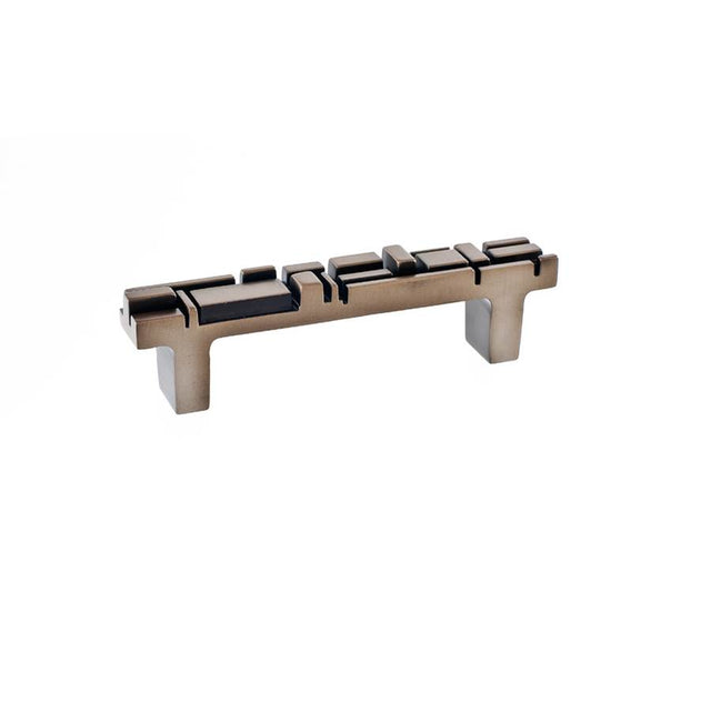 Du Verre - Offset Pull 3 3/4 Inch (c-c) - Antique Brass - Antique Brass