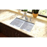 18 Gauge Stainless Steel 31.5'' x 18.5'' x 9'' Double Bowl Undermount Kitchen Sink