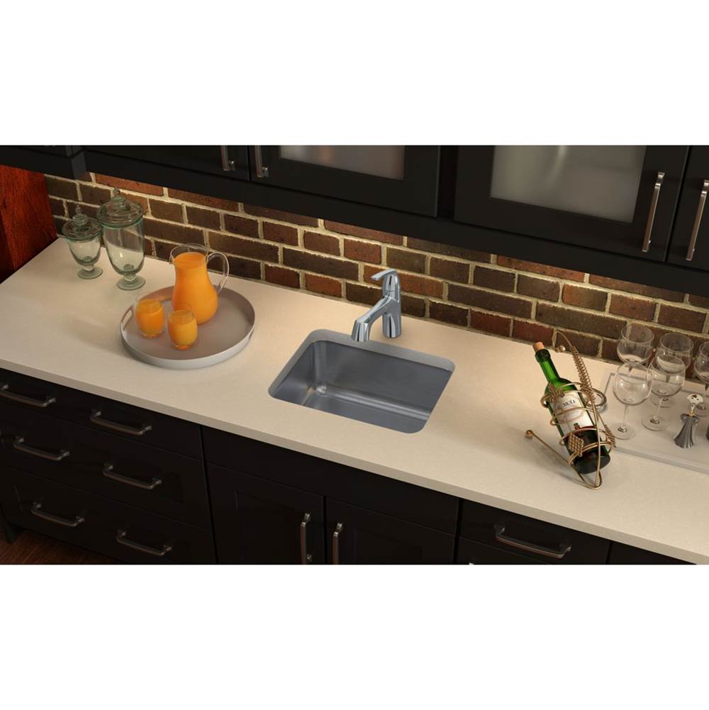 18 Gauge Stainless Steel 20.5'' x 16.5'' x 7.875'' Single Bowl Undermount Kitchen Sink Kit